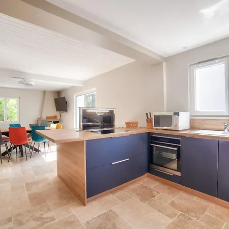 Piscine & Acces A La Reserve De La Belle-henriette L'Aiguillon-sur-Mer