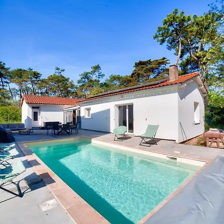 Piscine & Acces A La Reserve De La Belle-henriette Holiday home