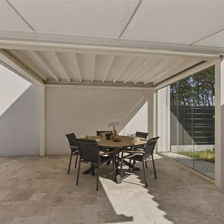 Piscine & Acces A La Reserve De La Belle-henriette Holiday home L'Aiguillon-sur-Mer