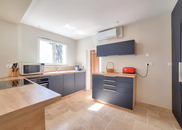 Piscine&accès à La Réserve De La Belle-henriette * LʼAiguillon-sur-Mer