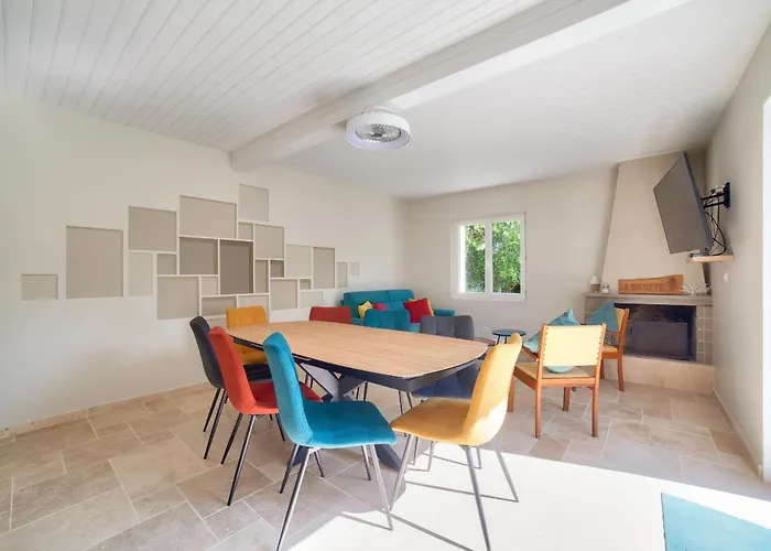 Piscine&accès à La Réserve De La Belle-henriette Casa vacanze